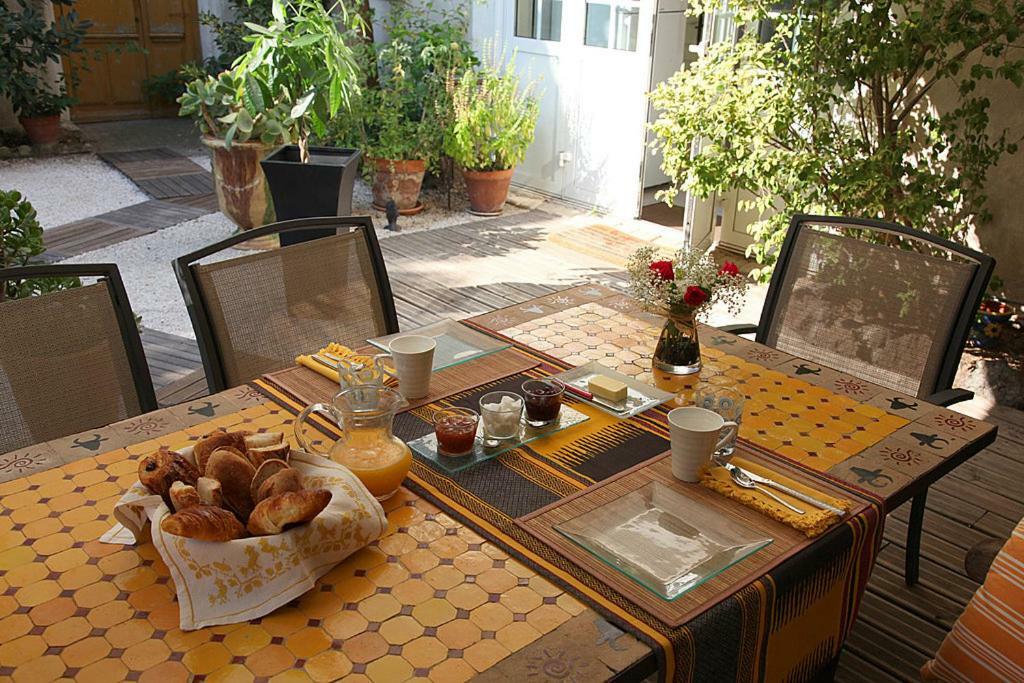 L'Oree du Pin Bessan Extérieur photo
